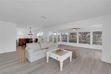 Experience comfortable Florida living in this beautifully - photo 5
