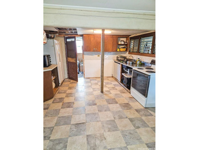 High-Cash-Flow Investment in Downtown Hilo -Now $495,500 Hoku - photo 8