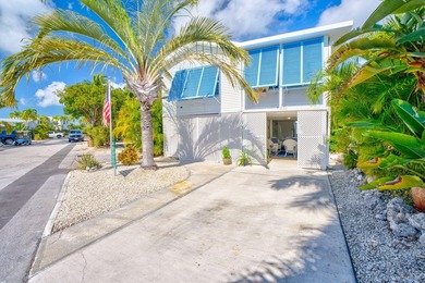 This charming and meticulously maintained property is perfect - photo 2