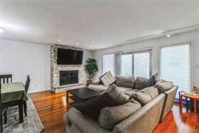 Beautiful townhouse condo offering comfort and convenience. This - photo 4