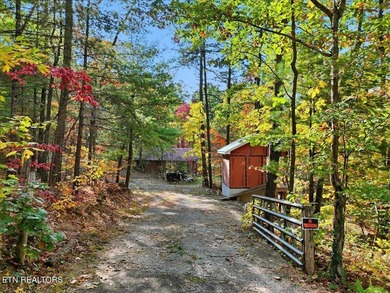 Lake in the Sky Lot For Sale in Tallassee Tennessee