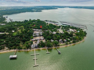 Lake Condo For Sale in Fort Worth, Texas