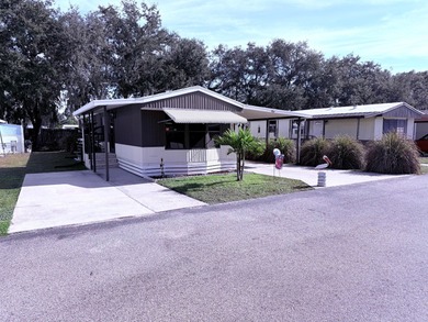 (private lake, pond, creek) Home For Sale in Auburndale Florida