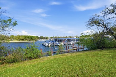 An exceptional opportunity to secure a premier waterfront - photo 1