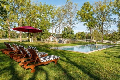 Seaton Place Farm - A legacy estate of scale, privacy, and - photo 2