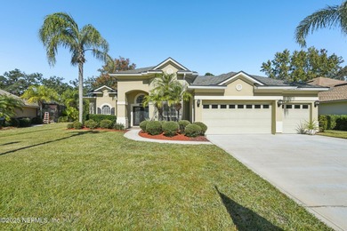 Doctors Lake Home Active Under Contract in Fleming Island Florida
