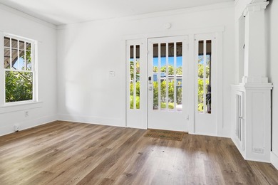 Set in the heart of West Palm Beach's historic Northwood - photo 11