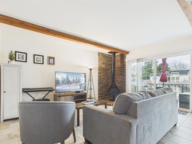 MLS# 291836 Charming 1BD/1BA condo with Columbia River views - photo 12