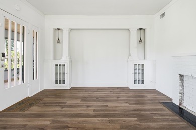 Set in the heart of West Palm Beach's historic Northwood - photo 12