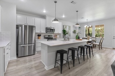 Rare opportunity to enjoy lakefront-adjacent living on a - photo 13