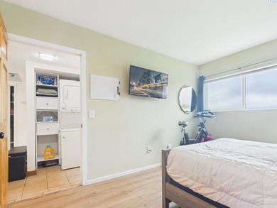MLS# 291836 Charming 1BD/1BA condo with Columbia River views - photo 14