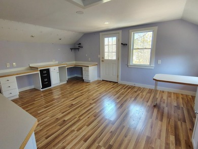 This three bedroom, two full baths home located in a cul de sac - photo 16