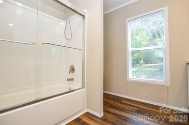 Welcome to your private retreat! Built in 2021, this 3-bedroom - photo 16