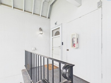 MLS# 291836 Charming 1BD/1BA condo with Columbia River views - photo 18