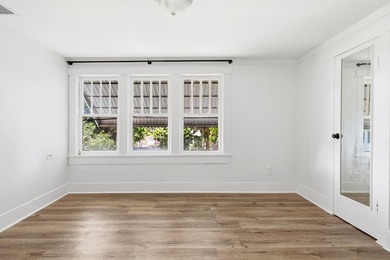 Set in the heart of West Palm Beach's historic Northwood - photo 19