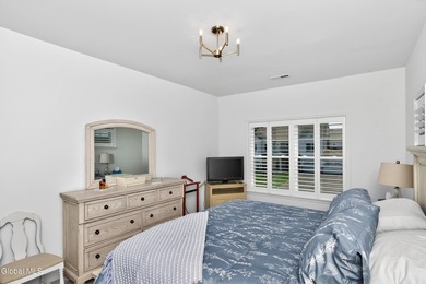 Better than new and built in 2023-2024, this exceptional condo - photo 22