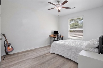 Rare opportunity to enjoy lakefront-adjacent living on a - photo 24