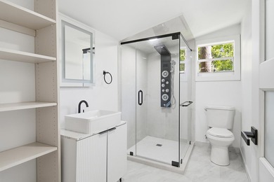 Set in the heart of West Palm Beach's historic Northwood - photo 30