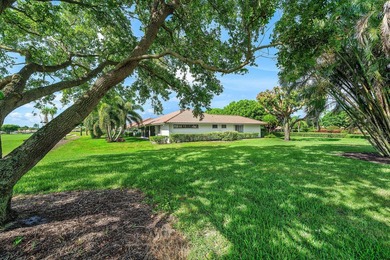 Enjoy tranquil golf and lake views from this beautifully - photo 33