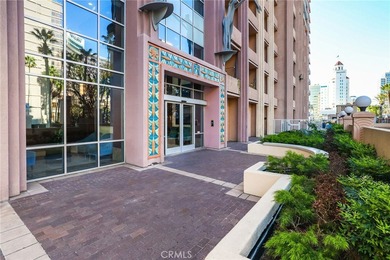 Open House Sat and Sun 1-4pm Welcome to Aqua, one of Downtown
