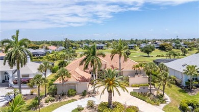 This expansive single-story manor, boasting 3 bedrooms plus den - photo 2