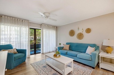 Welcome to this beautiful first-floor, end-unit 2-bedroom - photo 6