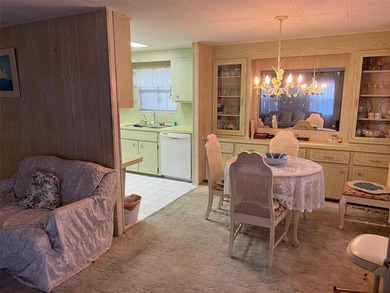 REDUCED PRICE! Situated on a generous corner lot in this 55+ - photo 10