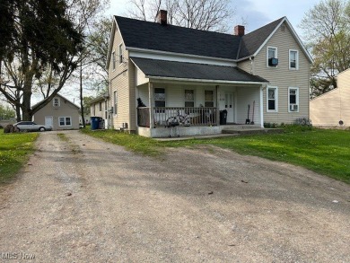 Lake Townhome/Townhouse Sale Pending in Eastlake, Ohio