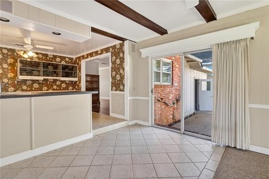 Located in the heart of St. Simons Island's highly sought-after - photo 13