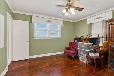 Located in the heart of St. Simons Island's highly sought-after - photo 16