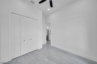 Welcome to the Emerald Model, a stunning brand-new construction - photo 19