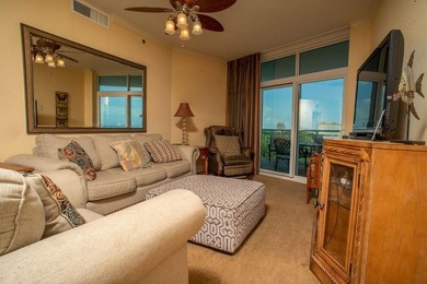 Experience the pinnacle of coastal luxury at Horizon at 77th, a - photo 2