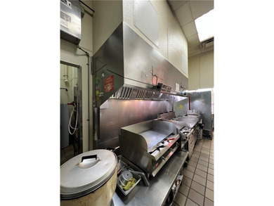 Exceptional Opportunity: Profitable Turnkey Corner Fast Food - photo 13