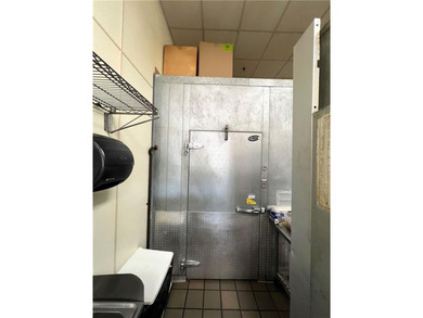 Exceptional Opportunity: Profitable Turnkey Corner Fast Food - photo 15