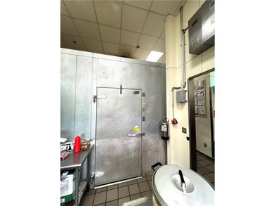 Exceptional Opportunity: Profitable Turnkey Corner Fast Food - photo 16