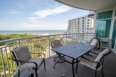 Experience the pinnacle of coastal luxury at Horizon at 77th, a - photo 6