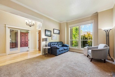 Enjoy the space, flexibility, and freedom this thoughtfully - photo 17