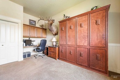Enjoy the space, flexibility, and freedom this thoughtfully - photo 20