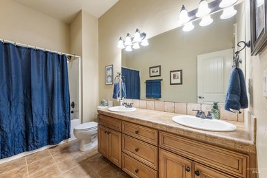Enjoy the space, flexibility, and freedom this thoughtfully - photo 28