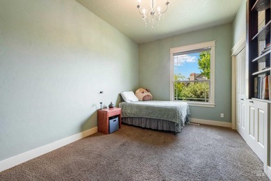 Enjoy the space, flexibility, and freedom this thoughtfully - photo 29