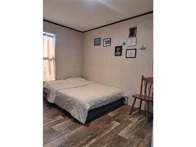 2 HOMES ON 21 ACRES! 1 HOME IS 4 BED 2 BATH AND THE OTHER IS A 1 - photo 31