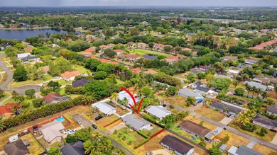 Welcome to Tropical Country Estates! This is a no HOA single - photo 38
