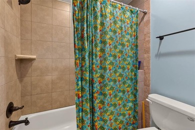 Back on the market - no fault of the house or Sellers - Spacious - photo 40