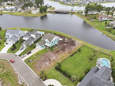 Build on your own schedule with this 0.25-acre lakefront - photo 4