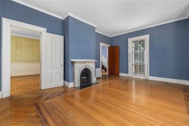 The George M. Hazard House is a substantial three-story - photo 6