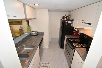 Thank you for your interest in my townhouse! The best feature of - photo 8