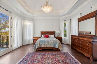This exquisite custom beauty can be found in the gorgeous - photo 17