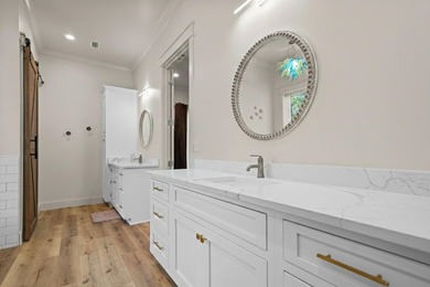 Bay Living! Tucked away on a quiet private road in the heart of - photo 18