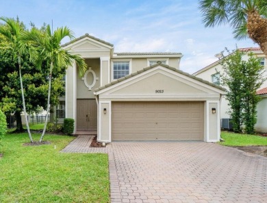 Lake Home For Sale in Wellington, Florida