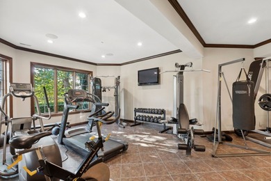 This exquisite custom beauty can be found in the gorgeous - photo 30